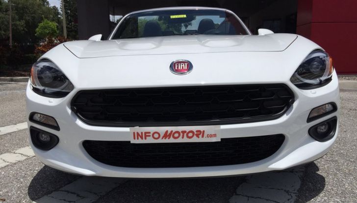 Fiat 124 spider test drive USA anteriore