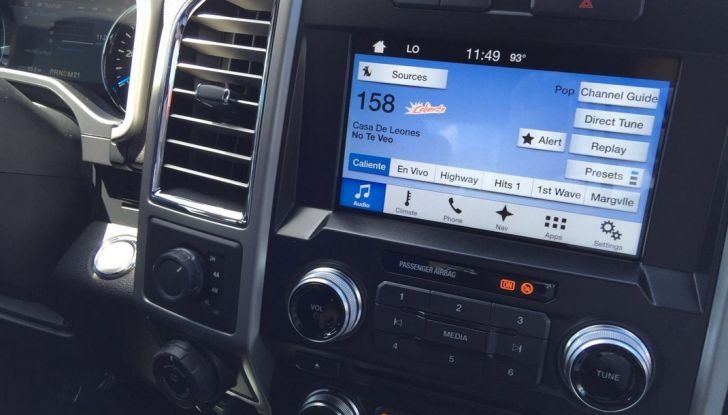 Test Drive Ford F-150 negli USA: il pick-up americano provato su strada - Foto 6 di 17