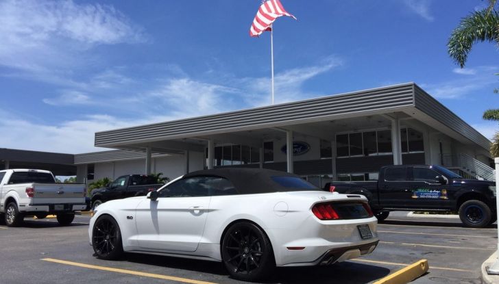 Ford Mustang test drive in Florida.