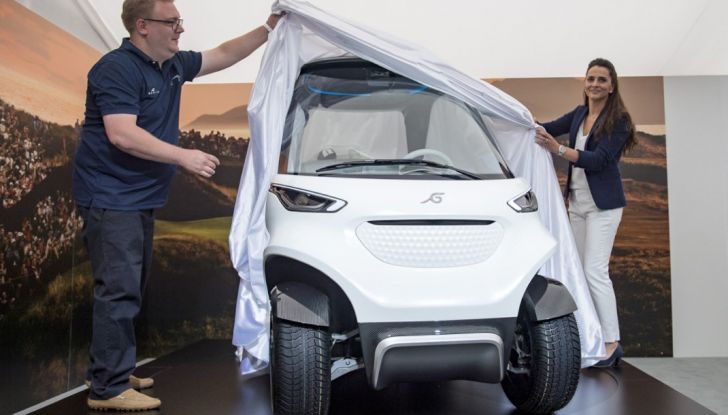 Mercedes-Benz presenta la Golf Car - Foto 12 di 13