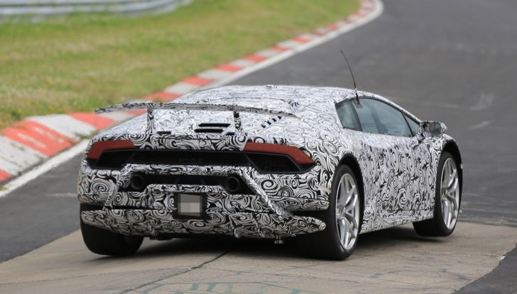 Lamborghini Huracan Superleggera 2017: le foto spia dei test al Nurburgring - Foto 19 di 20