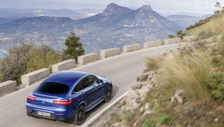 Mercedes GLC Coupè prova su strada, prezzi e allestimenti - Foto 7 di 27