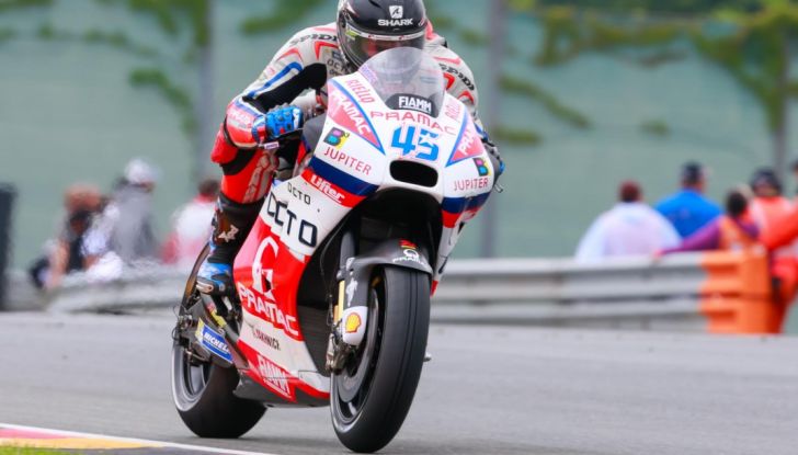 MotoGP 2016, Sachsenring: le foto più belle raccontano la gara - Foto 15 di 18