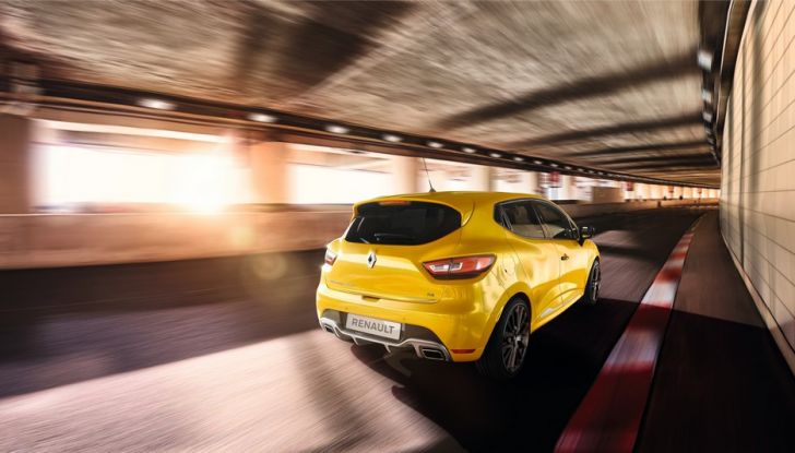 Nuova gamma Clio R.S: prestazioni e design con firma Renault Sport - Foto 3 di 15