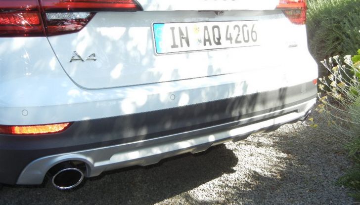 Nuova Audi A4 allroad quattro posteriore