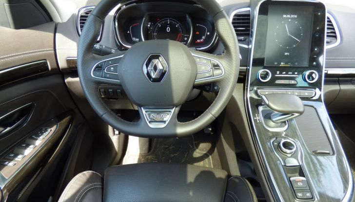 renault espace postazione guida