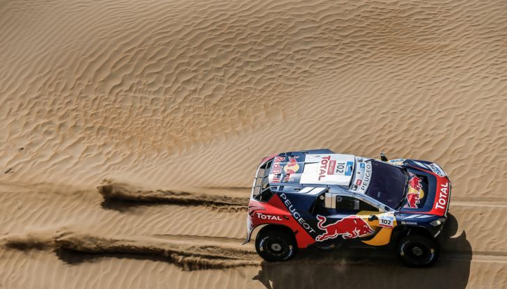 La Peugeot 2008 DKR vince la Mosca Pechino - Foto 2 di 10