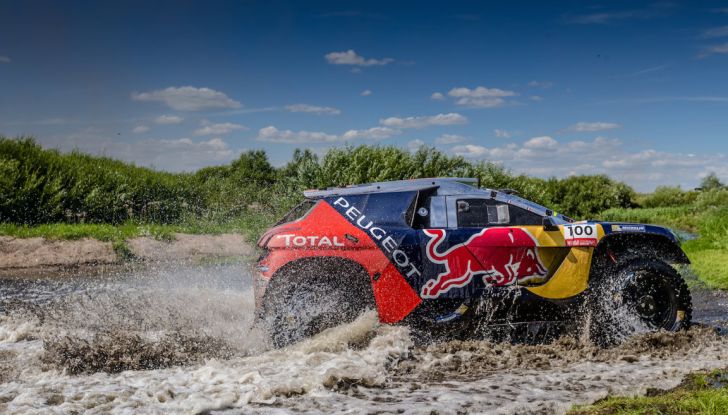 Silk Way Rally: doppietta Peugeot nella settima tappa - Foto 2 di 7