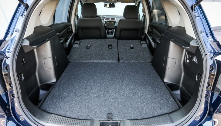 Nuova Suzuki S-Cross, prova su strada, ​prezzi e motorizzazioni - Foto 22 di 25