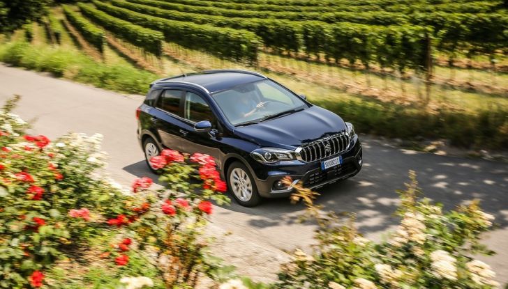 Nuova Suzuki S-Cross, prova su strada, ​prezzi e motorizzazioni - Foto 13 di 25