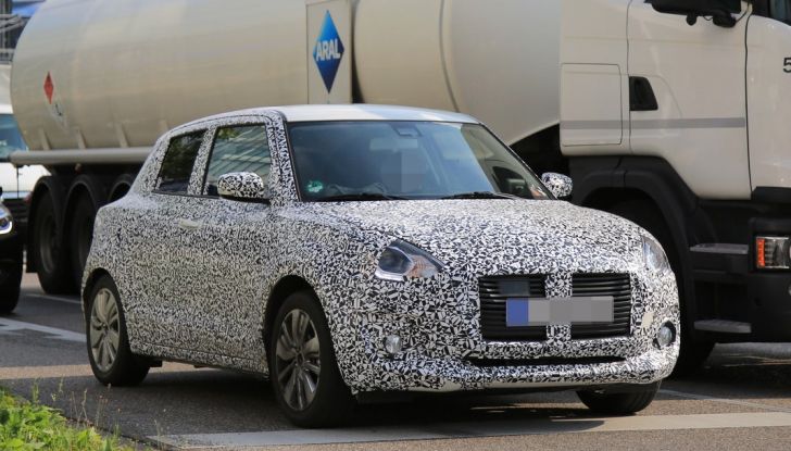 Suzuki Swift prime foto spia dei collaudi della nuova generazione - Foto 6 di 27
