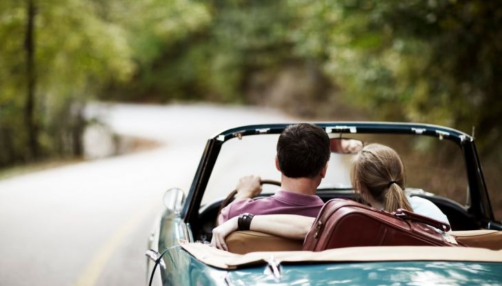 Vacanze in auto all’estero, le norme da rispettare per chi viaggia - Foto 6 di 10