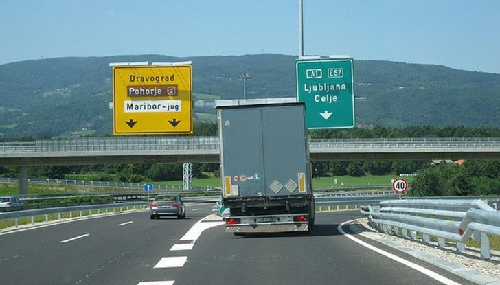 Prezzo vignetta autostradale Slovenia, Austria e Svizzera: ecco quanto costa - Foto 7 di 7