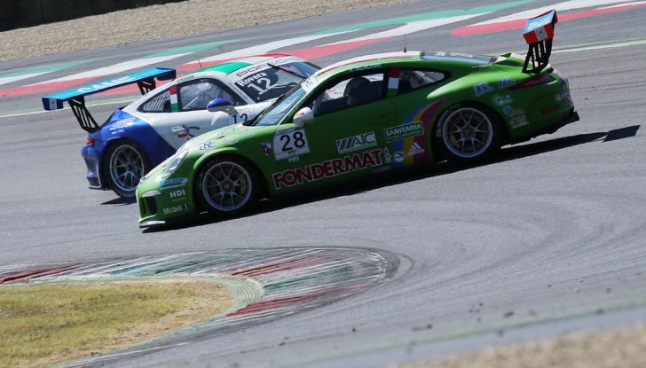 Tris di vittorie al Mugello per Ledogar nella Carrera Cup Italia - Foto 7 di 9