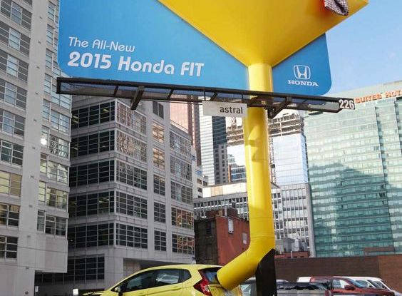Honda FIT 2015, pubblicità.