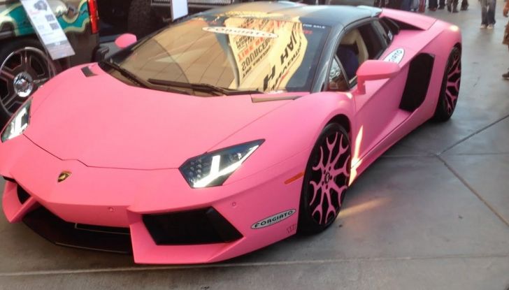 niki minaje pink lamborghini