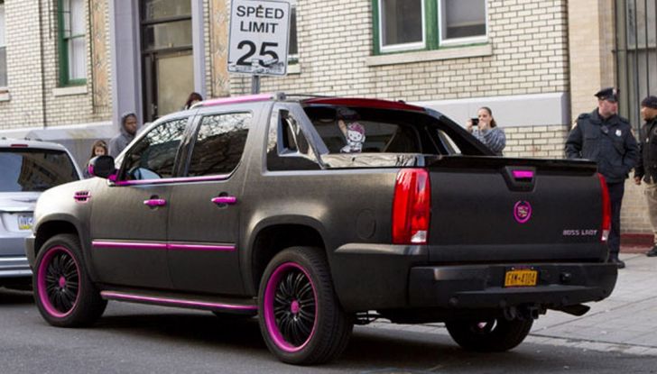 snooki pink suv