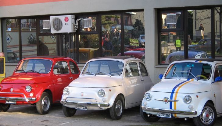 Fiat 500 e la pubblicità offensiva in Belgio: cancellata la campagna - Foto 6 di 13