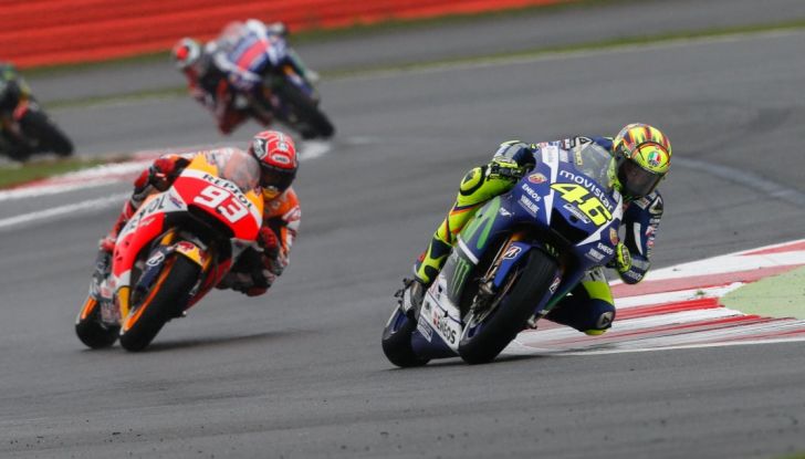 Risultati MotoGP 2016, Silverstone: vince Vinales, Rossi terzo - Foto 8 di 27