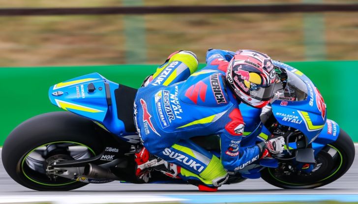 Risultati MotoGP 2016, Silverstone: vince Vinales, Rossi terzo - Foto 14 di 27