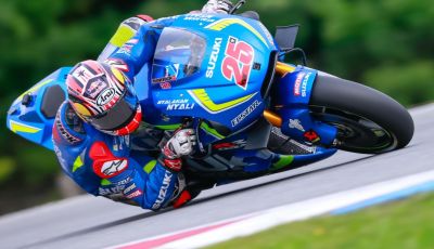 Risultati MotoGP 2016, Silverstone: vince Vinales, Rossi terzo