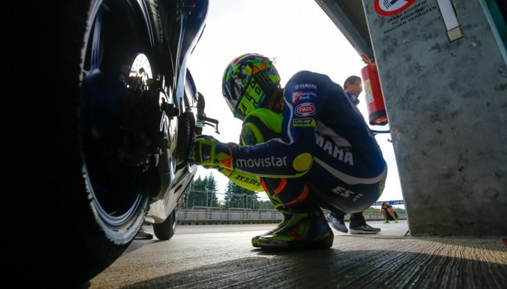 Risultati MotoGP 2016, Silverstone: vince Vinales, Rossi terzo - Foto 21 di 27