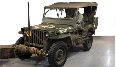 Jeep e carri armati dello sbarco in Normandia in vendita all’asta