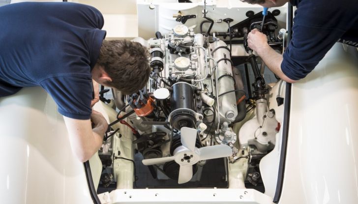 La BMW 507 di Elvis Presley riprende vita a Pebble Beach - Foto 19 di 27