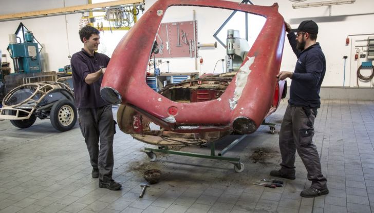 La BMW 507 di Elvis Presley riprende vita a Pebble Beach - Foto 24 di 27