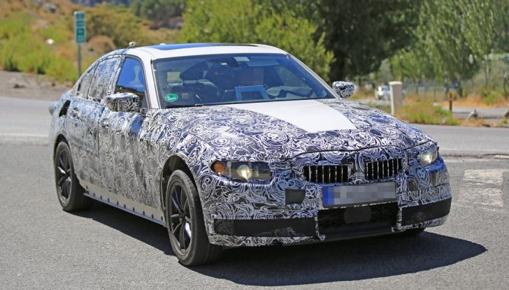 BMW Serie 3 2018 foto spia (14)