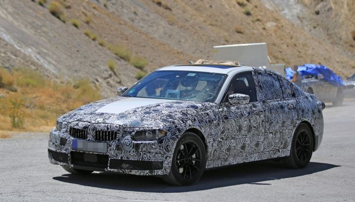 BMW Serie 3 2018 foto spia (9)
