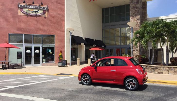 Fiat 500, prova su strada, laterale.