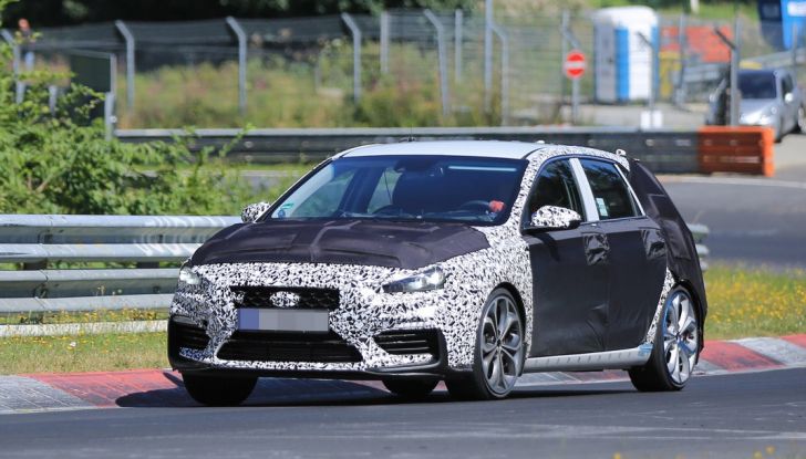 Hyundai i30 N 2017: le ultime foto spia - Foto 9 di 13
