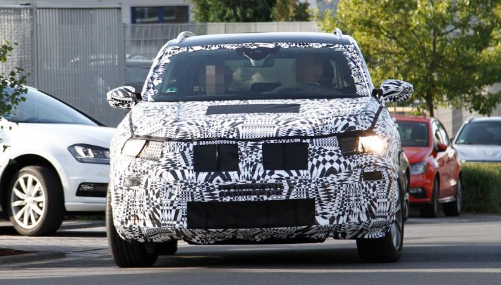 Nuovo Volkswagen Polo SUV 2018: prime foto e indiscrezioni - Foto 11 di 15
