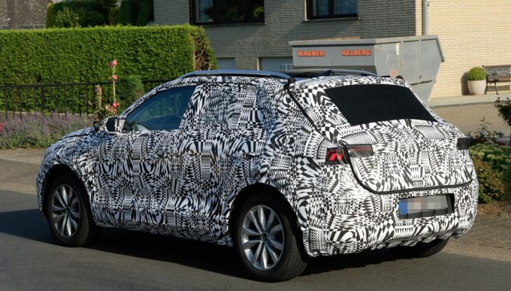 Nuovo Volkswagen Polo SUV 2018: prime foto e indiscrezioni - Foto 8 di 15