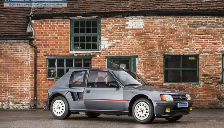 Peugeot 205 T16 è l’auto stradale che più si avvicina ad una vettura del Gruppo B - Foto 2 di 10