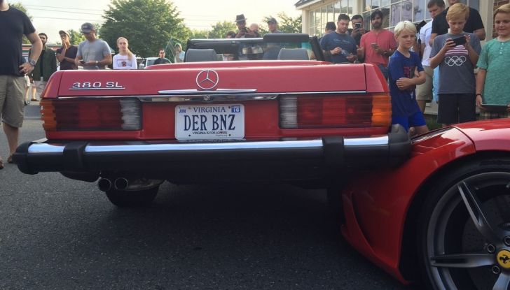 incidente mercedes 380 sl ferrari458 speciale (4)