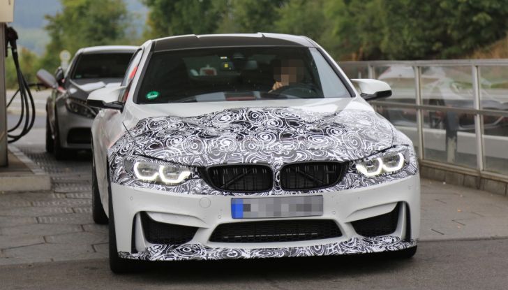 BMW M4 immagini spia