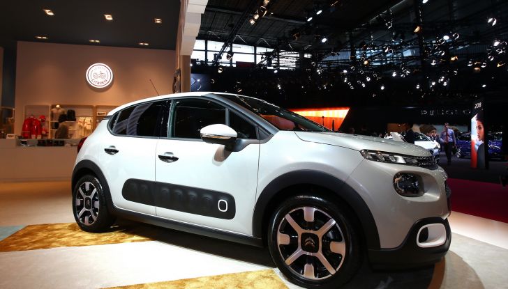 Citroen C3 live parigi 2016 (8)