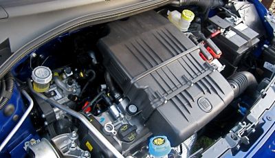 Come cambiare il liquido del radiatore dell’auto
