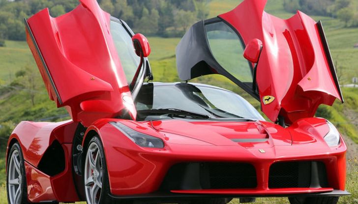 Ferrari LaFerrari terremoto centro italia (9)