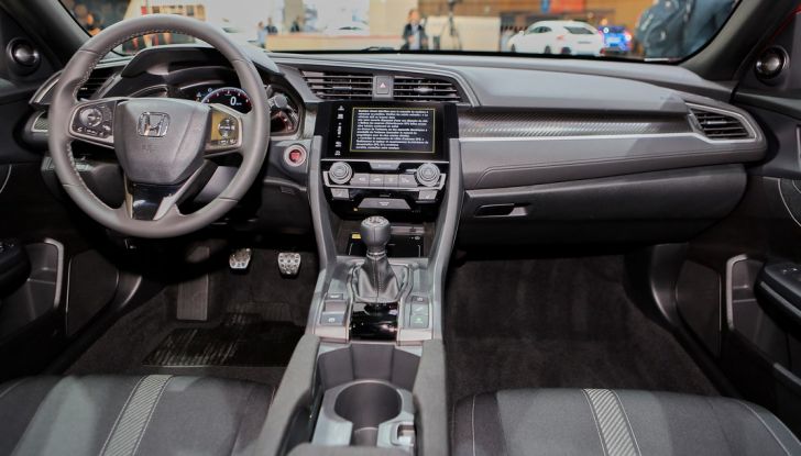 Nuova Honda Civic, postazione di guida.