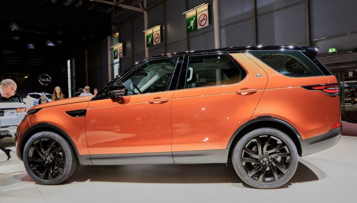 Nuova Land Rover Discovery al salone Auto e Moto d’Epoca - Foto 5 di 19
