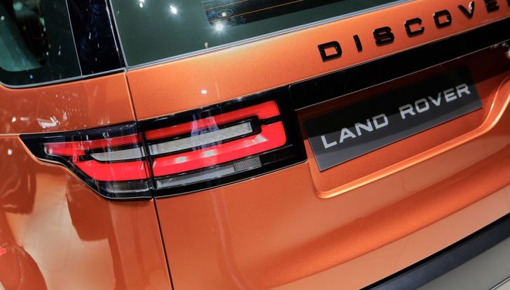 Nuova Land Rover Discovery al salone Auto e Moto d’Epoca - Foto 3 di 19