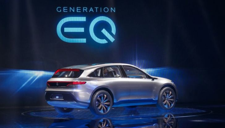 Mercedes Generation EQ al Salone di Parigi 2016 - Foto 18 di 24