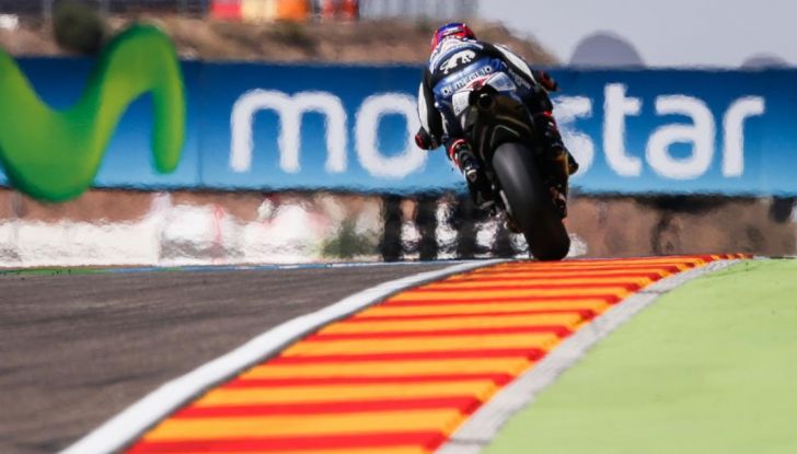 Risultati MotoGP 2016, Aragon: trionfa Marquez, Rossi terzo - Foto 14 di 22