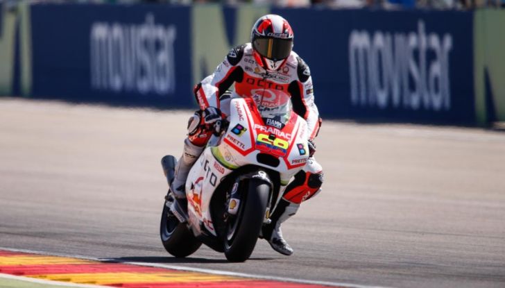 Risultati MotoGP 2016, Aragon: trionfa Marquez, Rossi terzo - Foto 16 di 22