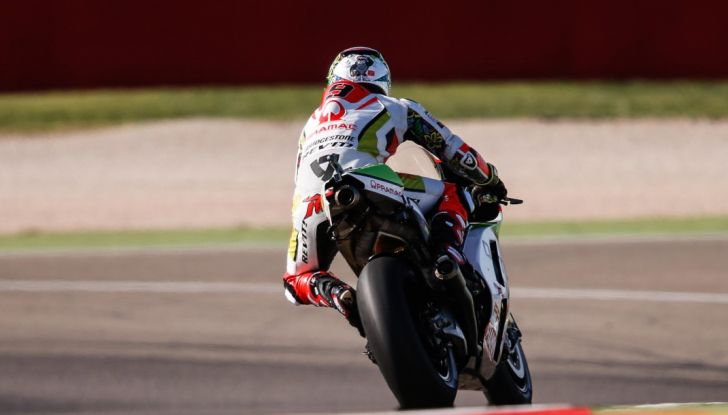 Risultati MotoGP 2016, Aragon: trionfa Marquez, Rossi terzo - Foto 7 di 22