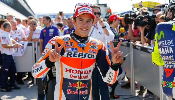 Risultati MotoGP Misano 2016, qualifiche: pole a Lorenzo, Rossi secondo - Foto 26 di 32