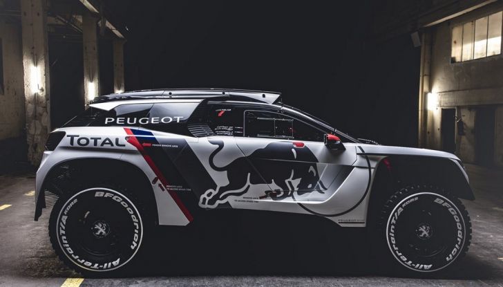 Nuova Peugeot 3008 DKR pronta per la Dakar 2017 - Foto 1 di 13
